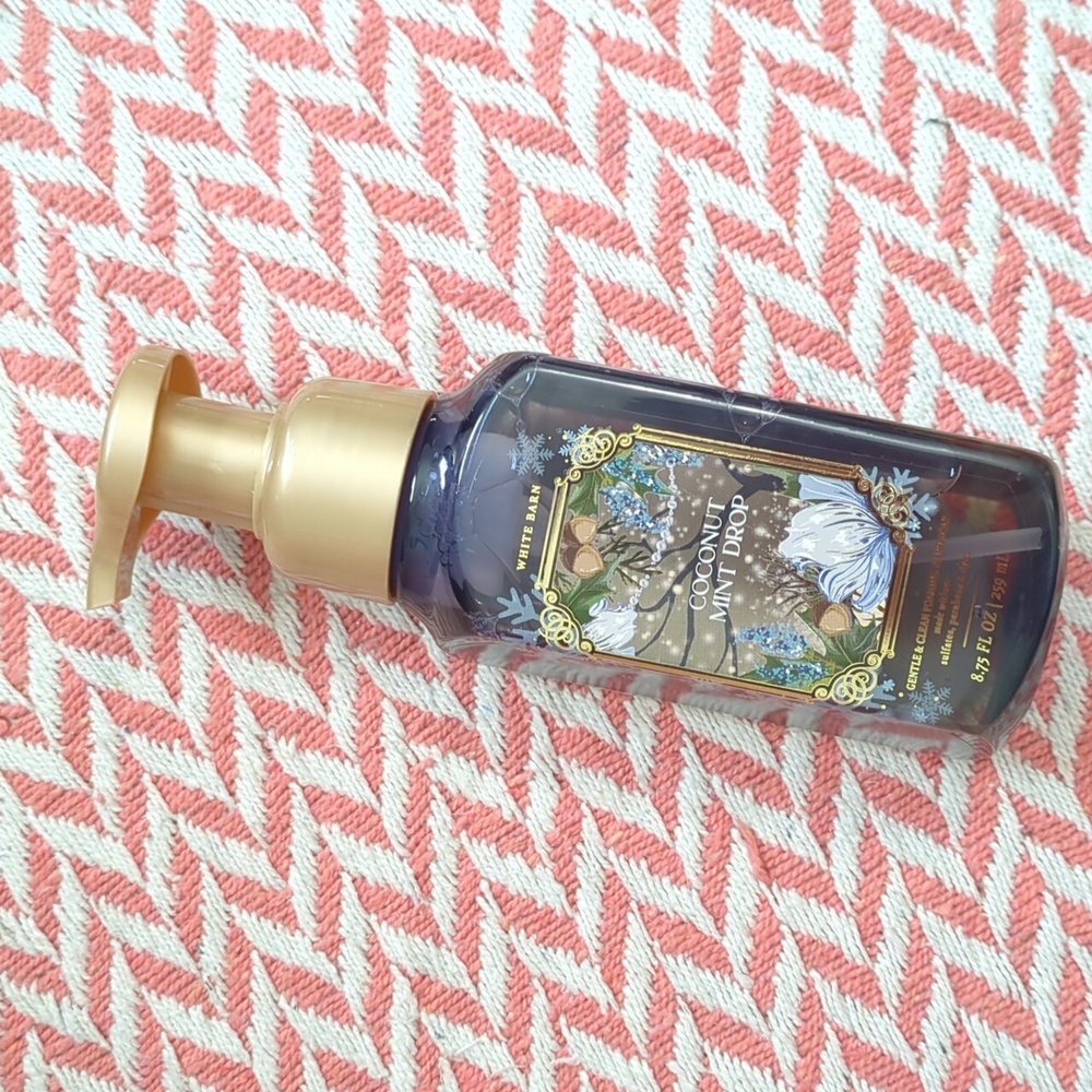 NWT White Barn BBW Bath & Body Works Coconut Mint Drop Gentle Foaming Hand Soap